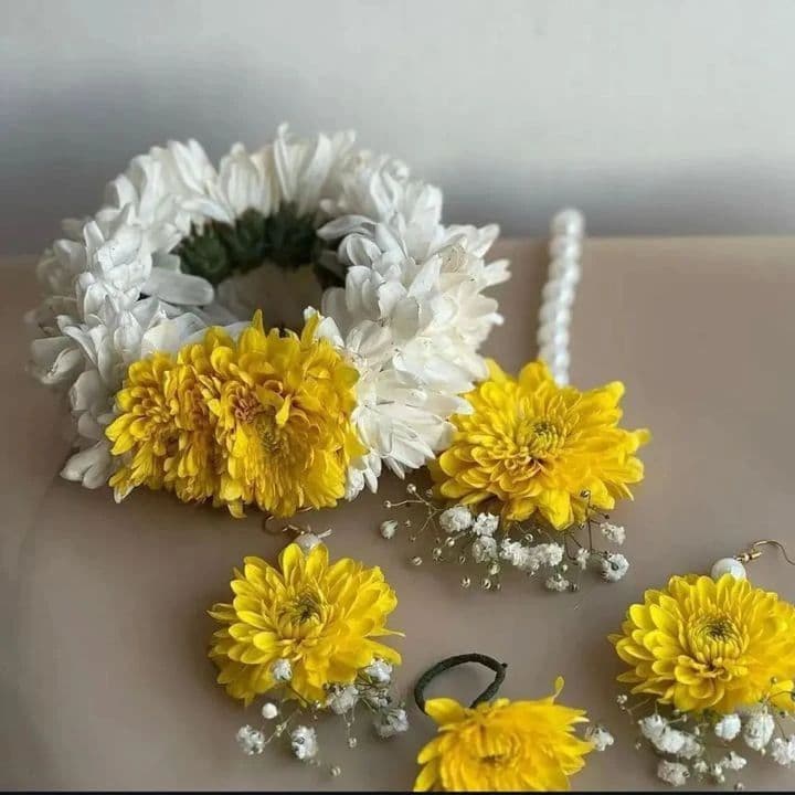 Handcrafted Floral Jewelry